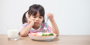 12 Tips Agar Anak Tidak Susah Makan, Tak Perlu Khawatir Berlebih Ya!