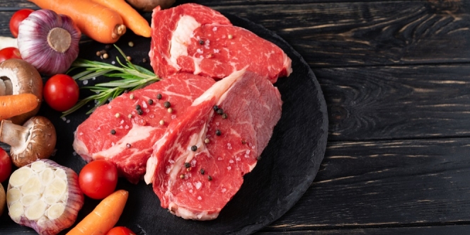 8 Tips Memotong Daging Sapi agar Empuk, Makin Nikmat saat Disantap