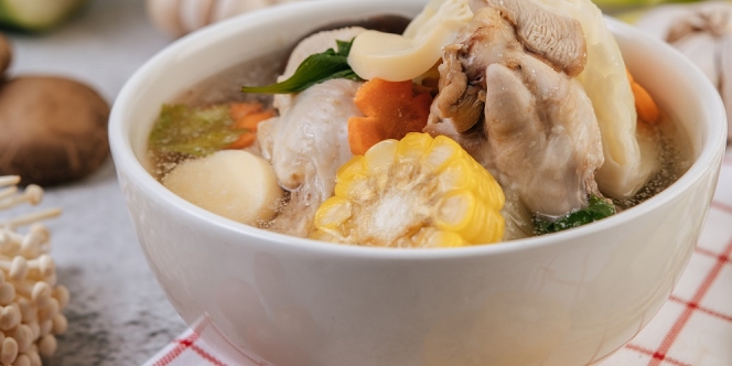 7 Resep Sop Kuning Ayam, Praktis Tanpa Santan dan Pastinya Menggugah Selera