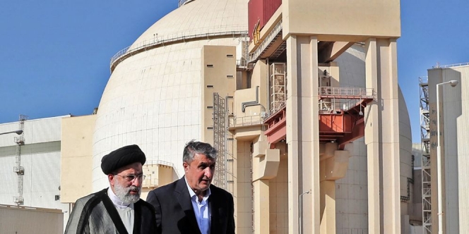 Inggris, Prancis, dan Jerman Perpanjang Sanksi Nuklir Terhadap Iran