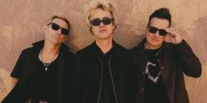 Lirik Lagu Green Day - The American Dream Is Killing Me