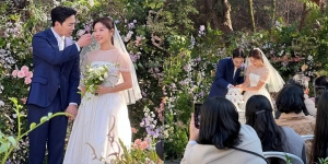 Deretan Potret Pernikahan Lee Dong Ha dan Sojin Girl's Day yang Romantis Banget