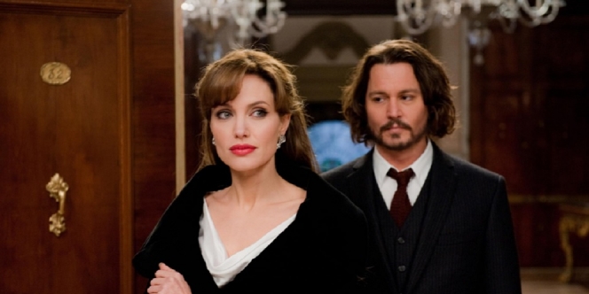 Sinopsis Film The Tourist, Petualangan Johnny Depp dan Angelina Jolie di Paris