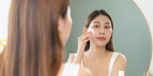 10 Rekomendasi Skincare untuk Kulit Kering Mulai dari Facial Wash, Toner, Serum hingga Pelembab