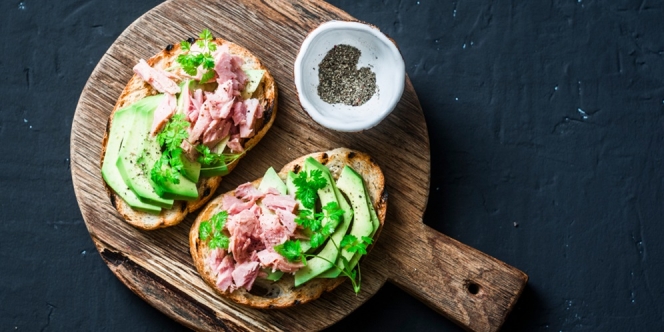 7 Resep Tunacado Sandwich, Menu Sarapan Nikmat yang Mudah Banget Dibuat Nih!