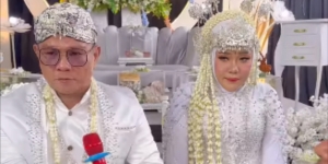 Andika Kangen Band Persembahkan 100 Gram Mahar Emas untuk Sang Istri di Pernikahan Kelima