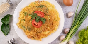 10 Resep Telur Dadar Sederhana, Lauk Makan Super Praktis yang Gurihnya Nampol Banget!