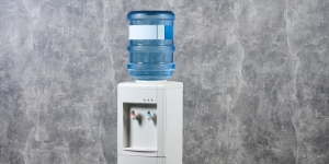 7 Tips Ampuh Memilih Dispenser Galon Air yang Cocok