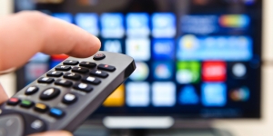 7 Cara Memperkuat Sinyal TV Digital, Bakal Makin Asyik Nonton Bareng Keluarga