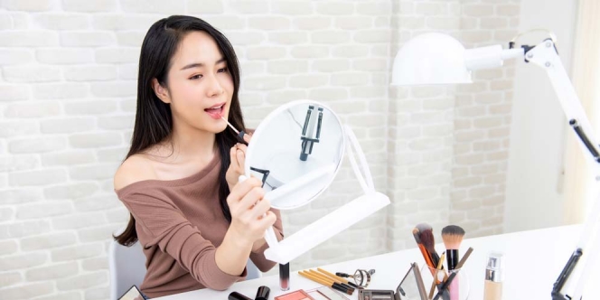 Kenalan sama Clean Makeup Look, Cara Tampil Segar dan Alami Tanpa Ribet