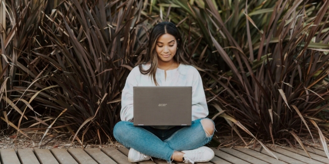 Mengapa Laptop yang Bagus Penting bagi Perempuan yang Berjiwa Dinamis