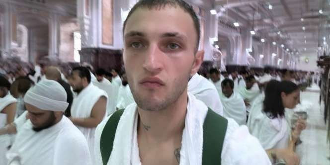 Adik Bella dan Gigi Hadid, Anwar Hadid Jalani Ibadah Umrah di Bulan Ramadan