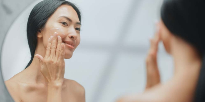 Ragam Skincare Lokal untuk Usia 40 Tahun ke atas, Bantu Kulit Tampak Awet Muda