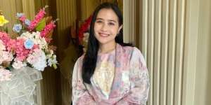 Prilly Latuconsina Risih Terus Dijodohkan, Aliando Syarief Belum Move On?