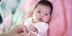 Berapa Panjang Normal Bayi Baru Lahir? Jangan Sampai Kurang!