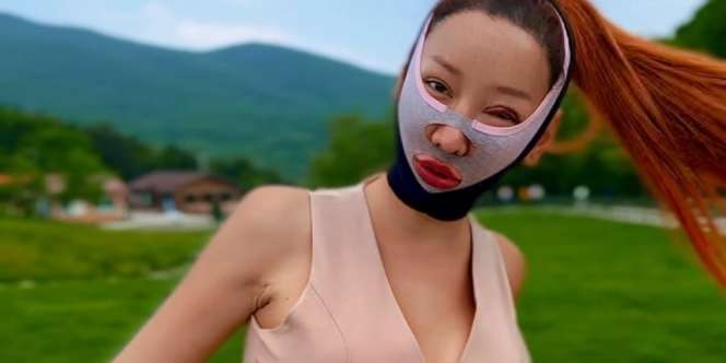 Pamer Selfie Usai Oplas, Lucinta Luna Malah Disangka Foto Pakai Filter AI
