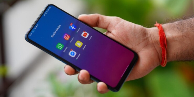 Cara Mengaktifkan Panel Edge Samsung, Bisa untuk Menikmati Berbagai Fitur Keren 