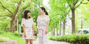 9 Hal Penting yang Perlu Diajarkan pada Anak Perempuan Menjelang Usia Remaja
