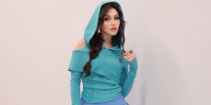 Peramal Hard Gumay Prediksi Ayu Ting Ting akan Bertemu Jodoh di Tahun 2025, Siapa ya Kira-kira?