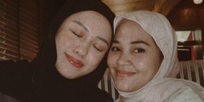 Lolly Anak Nikita Mirzani Pamer Foto Berhijab, Sudah Berubah Demi Vadel?