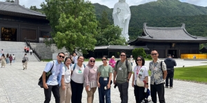 Mengunjungi Wisata Spiritual Tsz Shan Monastery di Hong Kong yang Bikin Hati Damai