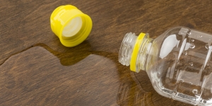 9 Tips Membuka Tutup Botol yang Keras, Tak Perlu Panik!