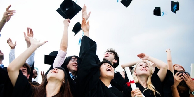 80 Kata Kata Selamat Wisuda yang Penuh Makna dalam Bahasa Indonesia dan Inggris