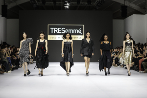 Taklukkan Runway Sehari-hari dengan Gaya Rambut Cetar: TRESemmé di Jakarta Fashion Week 2025!