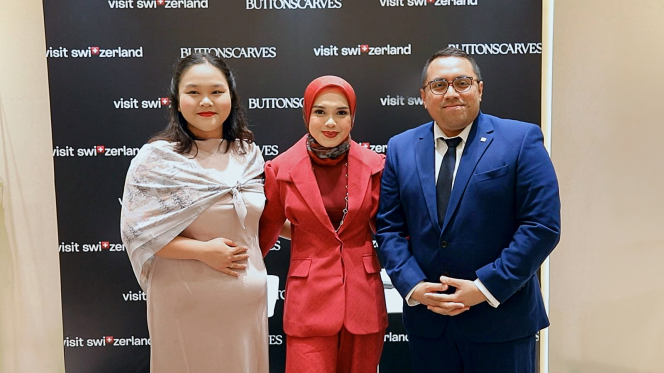 Buttonscarves dan Switzerland Tourism Hadirkan Koleksi Memukau, Pertama di Asia Tenggara!