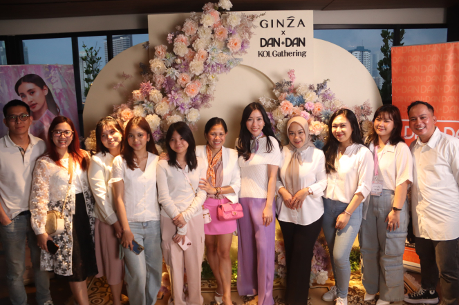 Rahasia Bibir Indah Seharian dengan Ginza Peptides Lip Cream