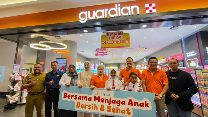 Lewat Guardiancares, Guardian Indonesia Bangun Harapan Lewat Air Bersih dan Sanitasi Sehat untuk Anak Sekolah