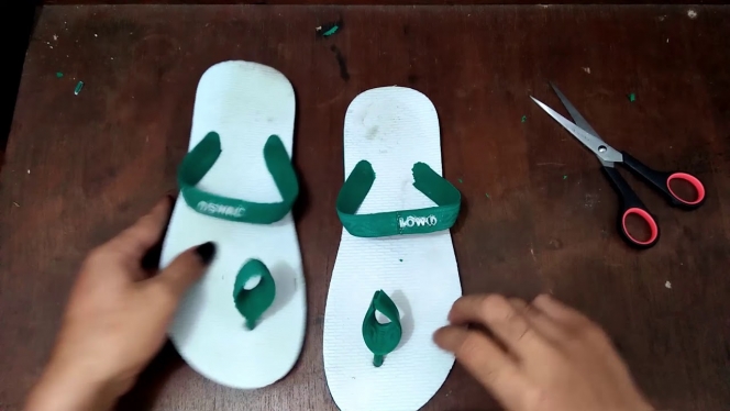 Terlampau Kreatif, Ini 10 Potret Sandal Jepit yang Uniknya Kebangetan