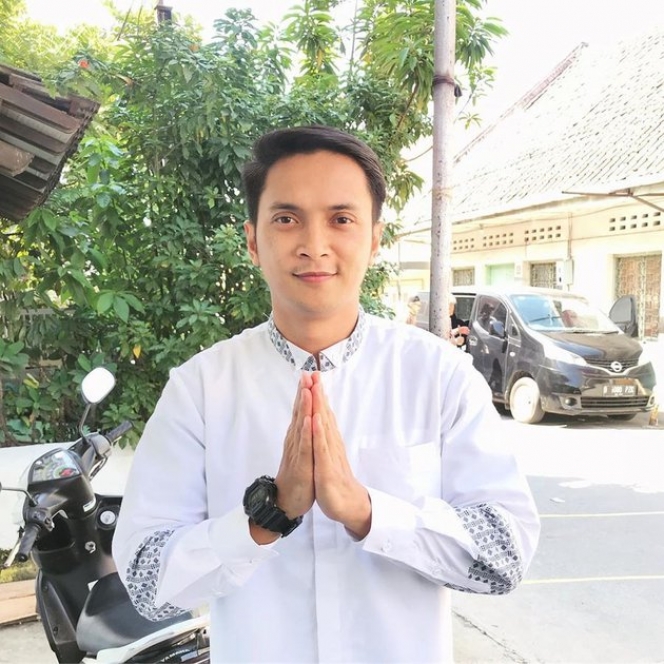 Duh Ganteng, 7 Potret Ranier Manopo Aktor Utama di Drama Kolosal Angling Dharma