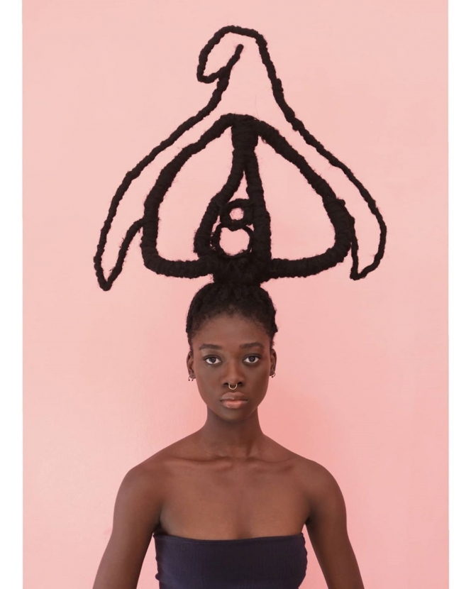 10 Potret Laetitia Ky, Selebgram yang Ubah Rambutnya Jadi Karya Seni Nyentrik