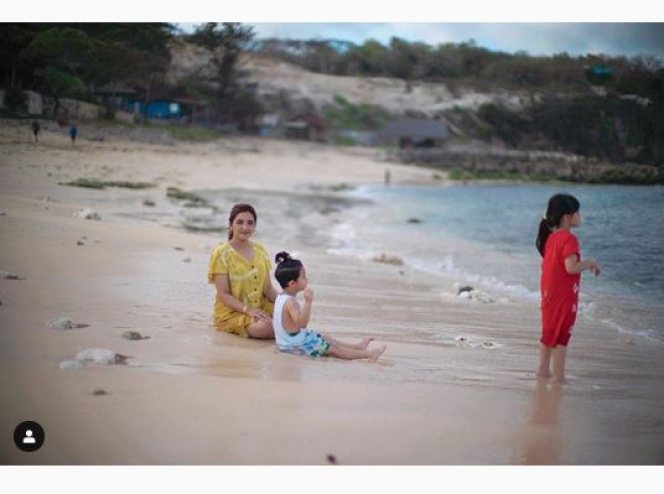 10 Potret Liburan Keluarga Hermansyah, Keliling Bali untuk Bantu Promosikan Wisata