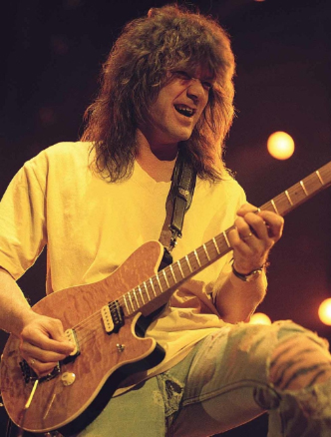 Eddie Van Halen Meninggal Dunia, Berikut 8 Potret dari Masa ke Masa Sang Gitaris Legend