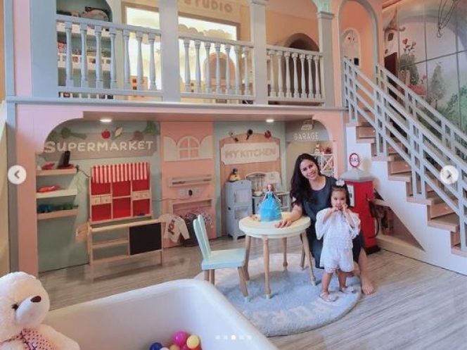 Bikin Iri Banget, Ini Potret Ruangan Bermain Briell Anak Momo Geisha yang Mirip Studio!