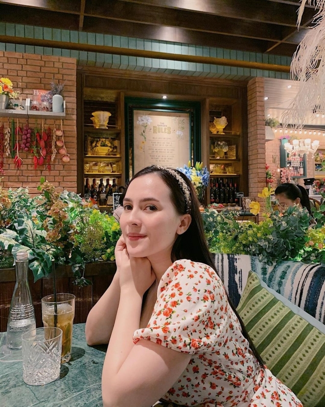 10 Potret Lidi Brugman, Aktris Cantik yang Dituduh Pelakor di Rumah Tangga Lucky Perdana
