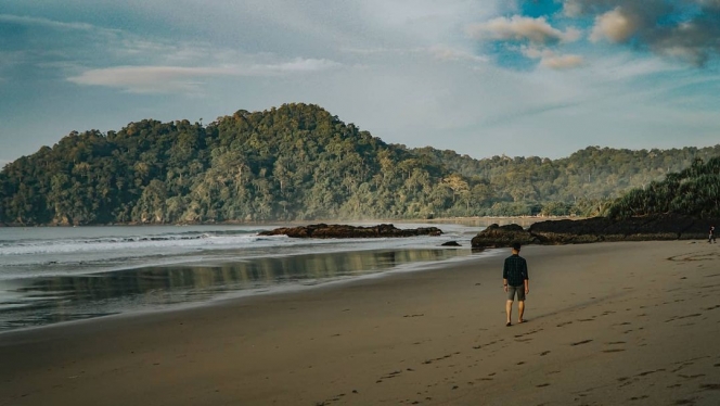 Ini 10 Pantai Angker Tempat Bersemayamnya Nyi Roro Kidul