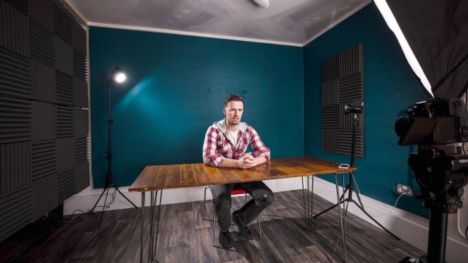 10 Ide Membuat Studio YouTube di Rumah, Cocok buat Pemula