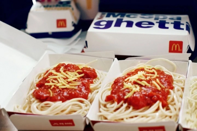 Sederet Menu McDonalds yang Nggak Masuk ke Indonesia, Ada Burger Oreo lho!