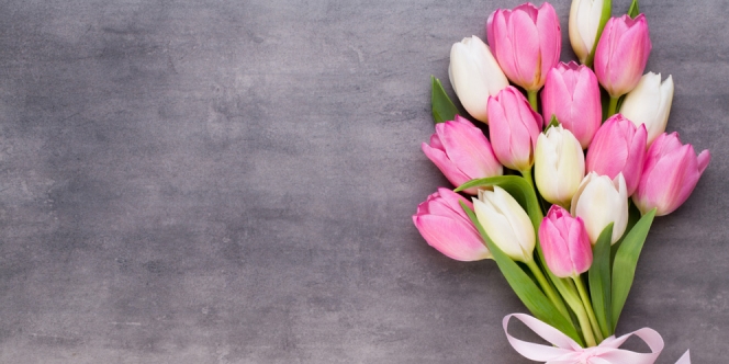 Jarang Terungkap, Ini 8 Makna Tersembunyi dari Bunga Pemberian Pasangan