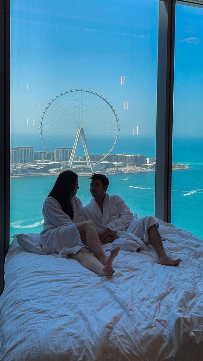 7 Potret Mesra Abash Mantan Lucinta Luna dengan Kekasih Baru, Liburan Mewah Ke Dubai 