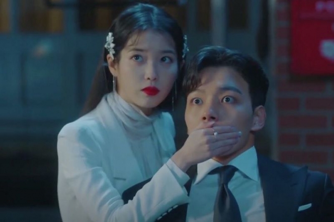10 Potret Pasangan Drama Korea Cewek yang Galak Banget tapi Malah Bikin Bucin!