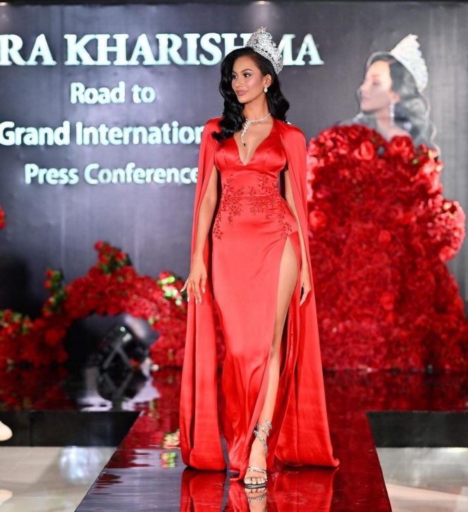 10 Pesona Aura Kharisma, Miss Grand Indonesia 2020 yang Tampil Cantik dengan Kulit Tanned