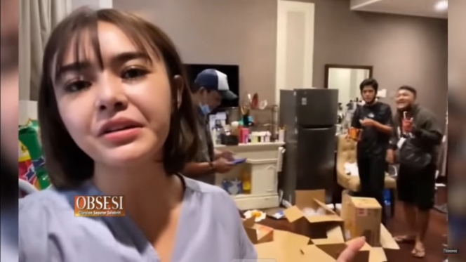 6 Potret Kamar Amanda Manopo di Lokasi Syuting, Penuh dengan Makanan dan Jadi Tempat Kru Nongkrong