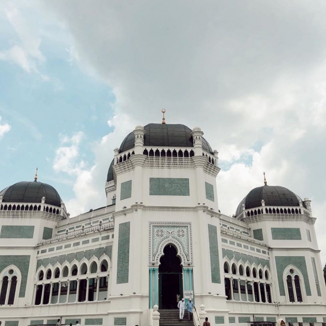 Jadi Saksi Perkembangan Islam, Ini 10 Potret Masjid Paling Bersejarah di Indonesia
