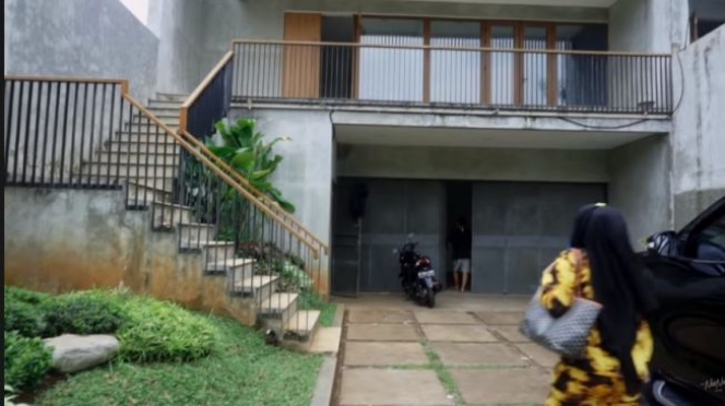 Bikin Nagita Nangis, Ini Deretan Potret Rumah Baru Nisya Ahmad, Ada Lift Sampai Kolam Renang