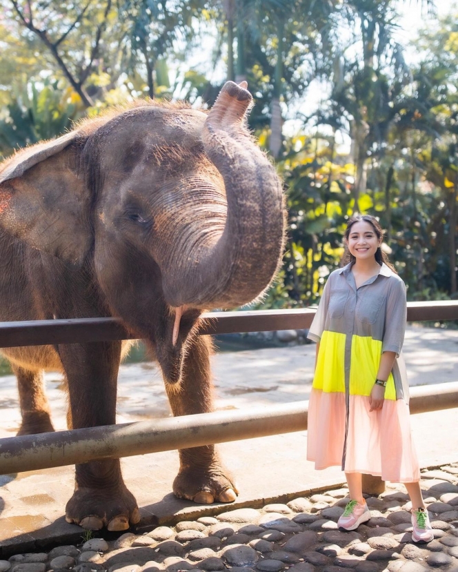 Potret Nagita Slavina Liburan di Bali, Makin Cantik Selama Hamil