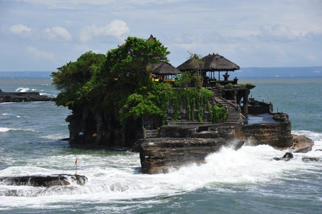 6 Tempat Wisata Indonesia Ini Dipercaya Bikin Putus Cinta, Berminat Mengunjunginya?